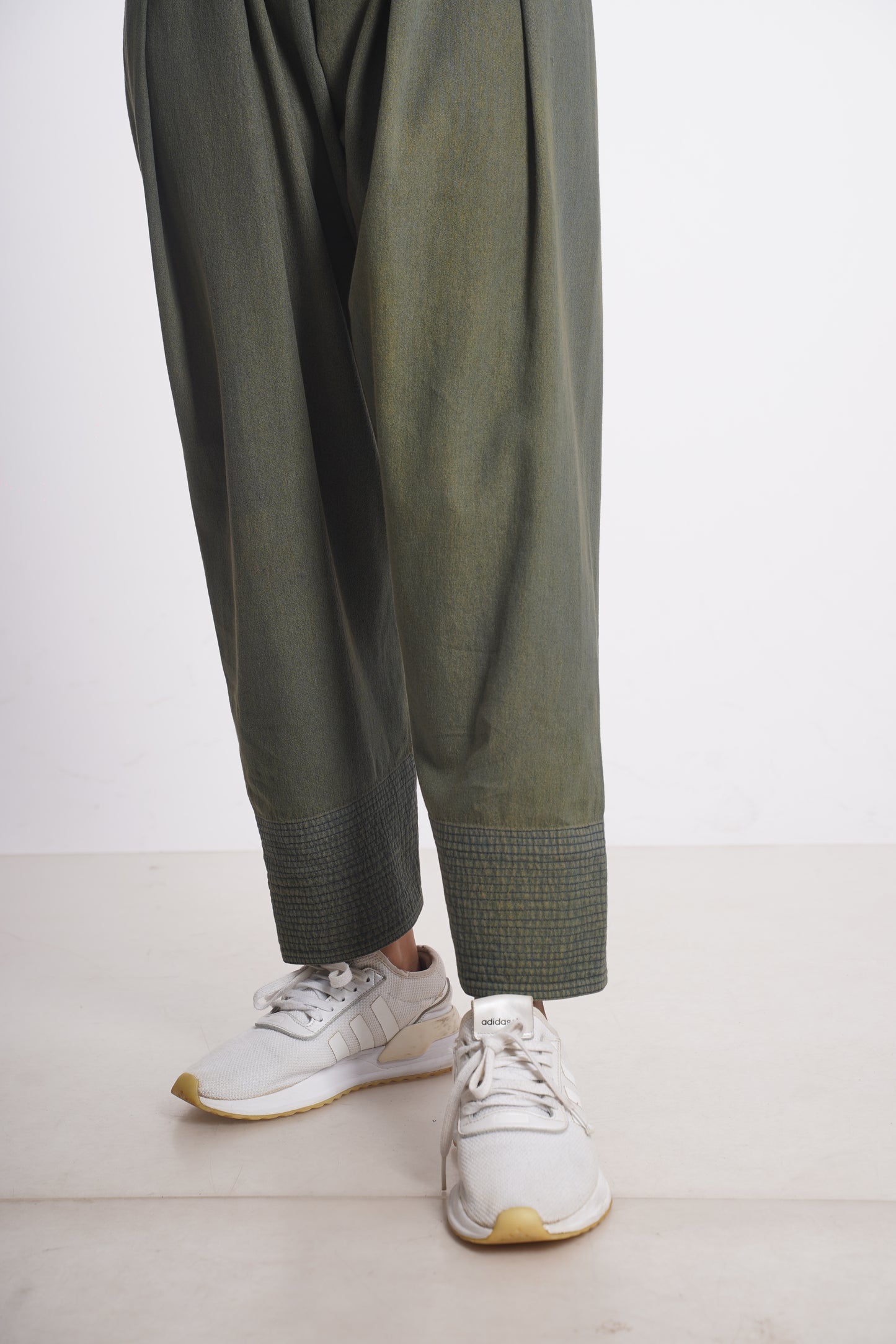 MAYA PANT Mala Singh