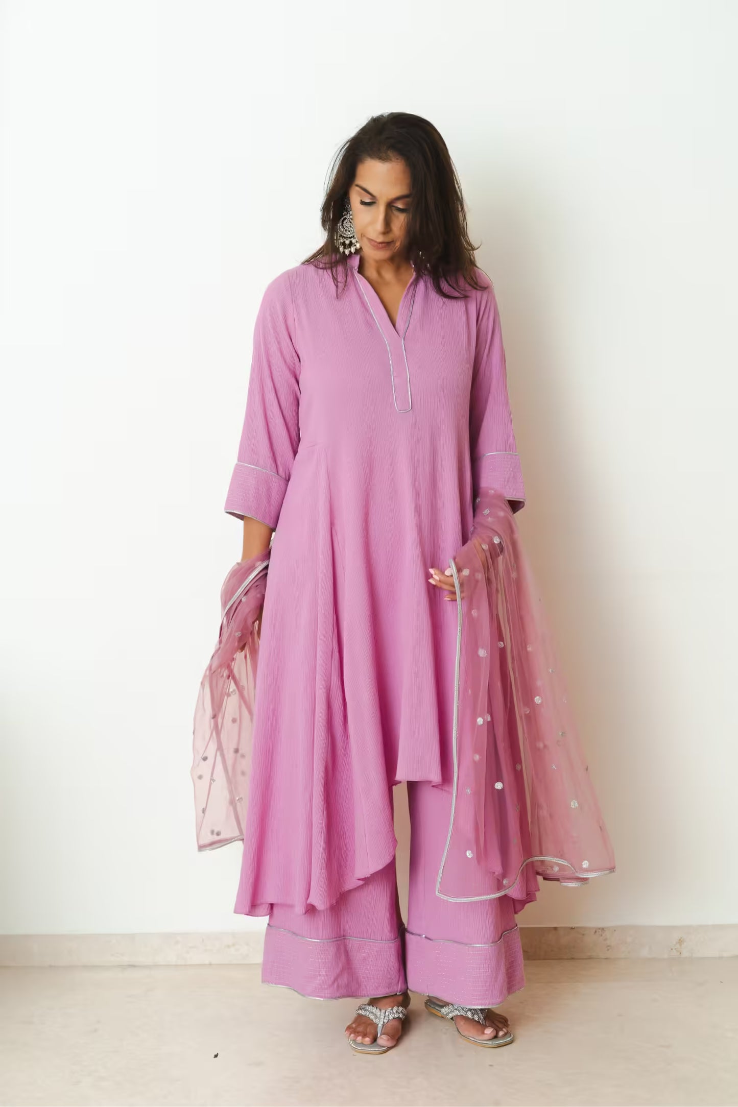 ADAARA Asymmetrical Hem Rose Kurta Set Mala Singh
