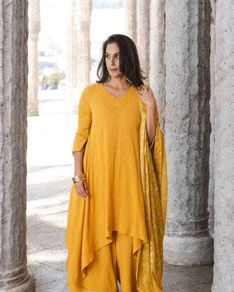 Modern Indian - Mala Singh