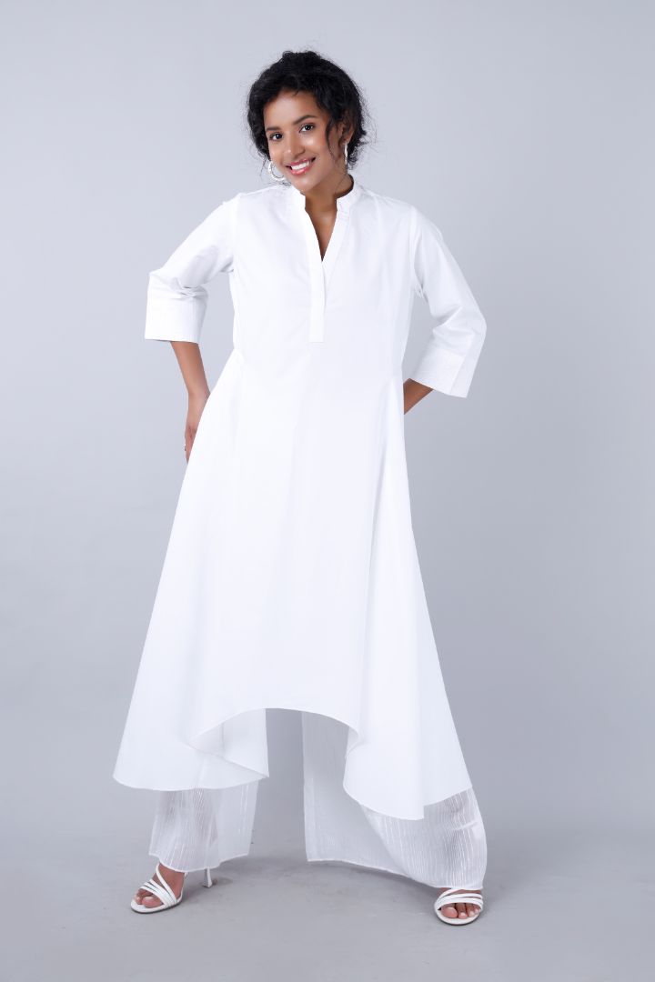 Adaara asymmetrical hem kurta Co- Ord set Mala Singh