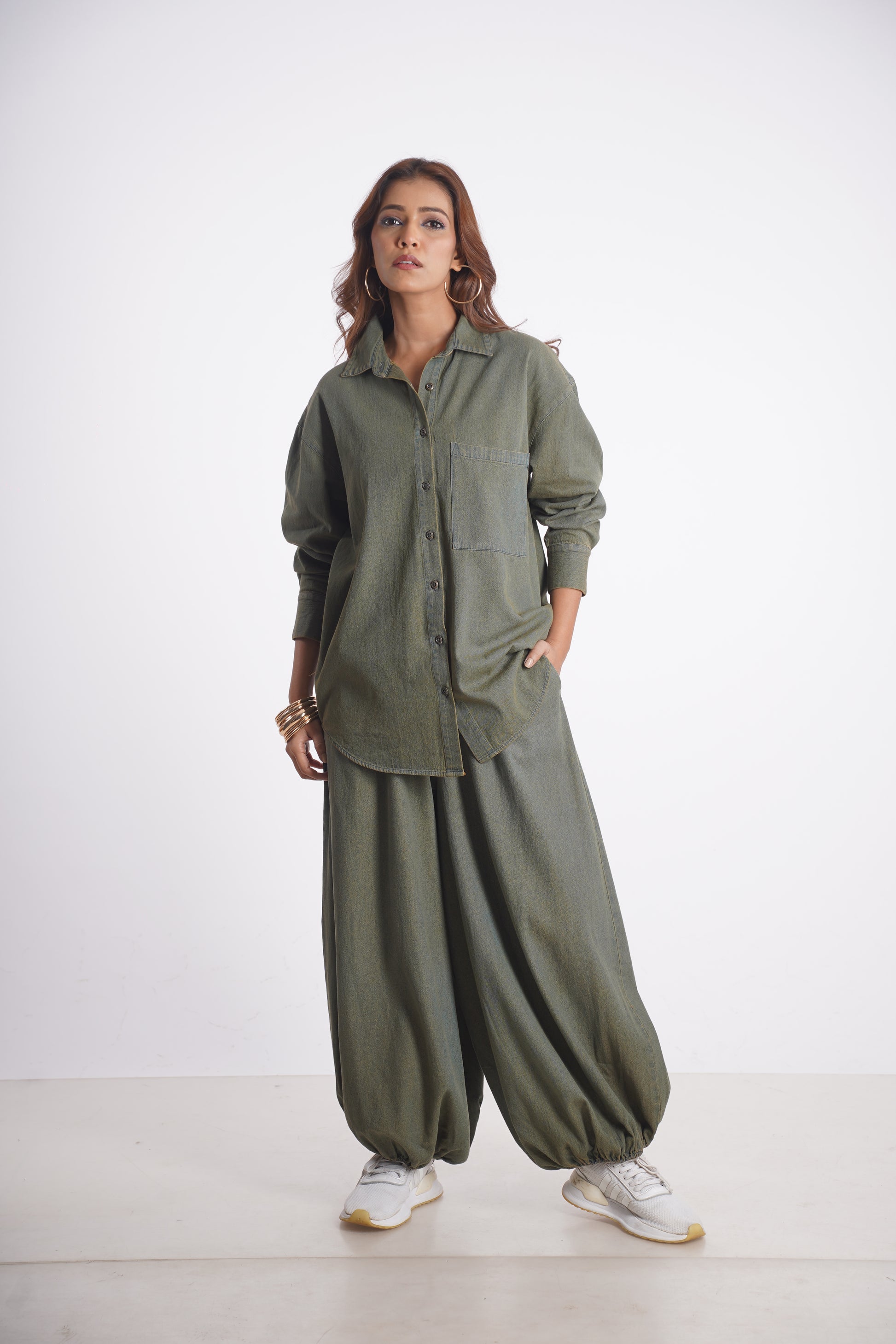 ESSEX DENIM SHIRT & VEDA VINTAGE DYED DENIM PANT Mala Singh