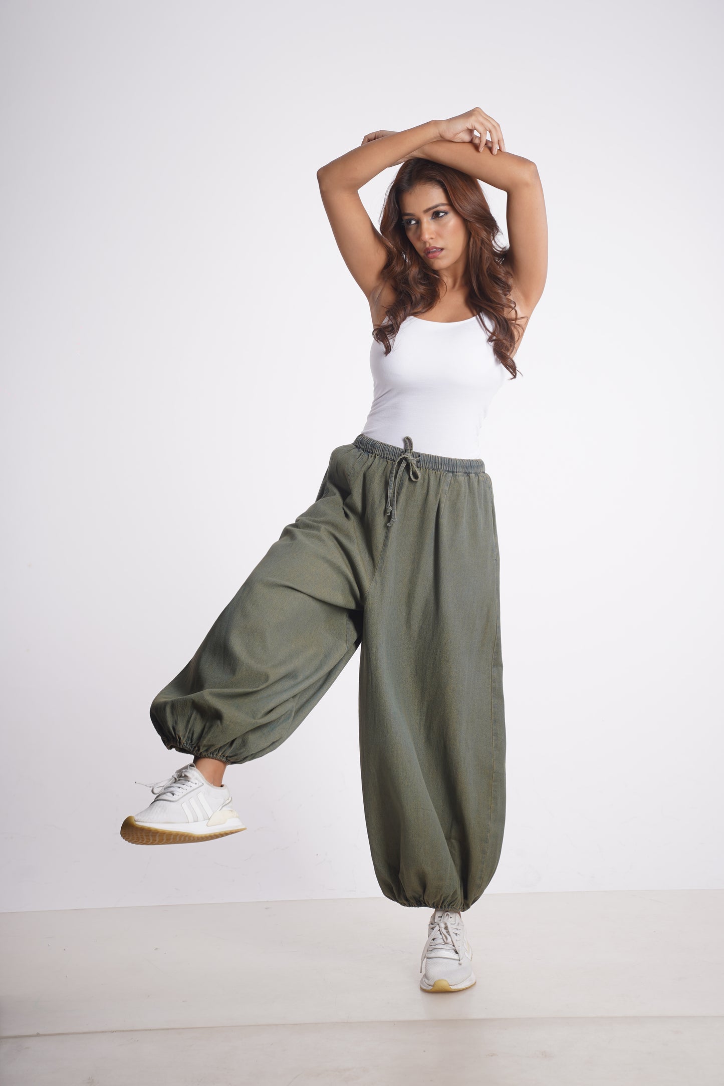 VEDA PANT Mala Singh