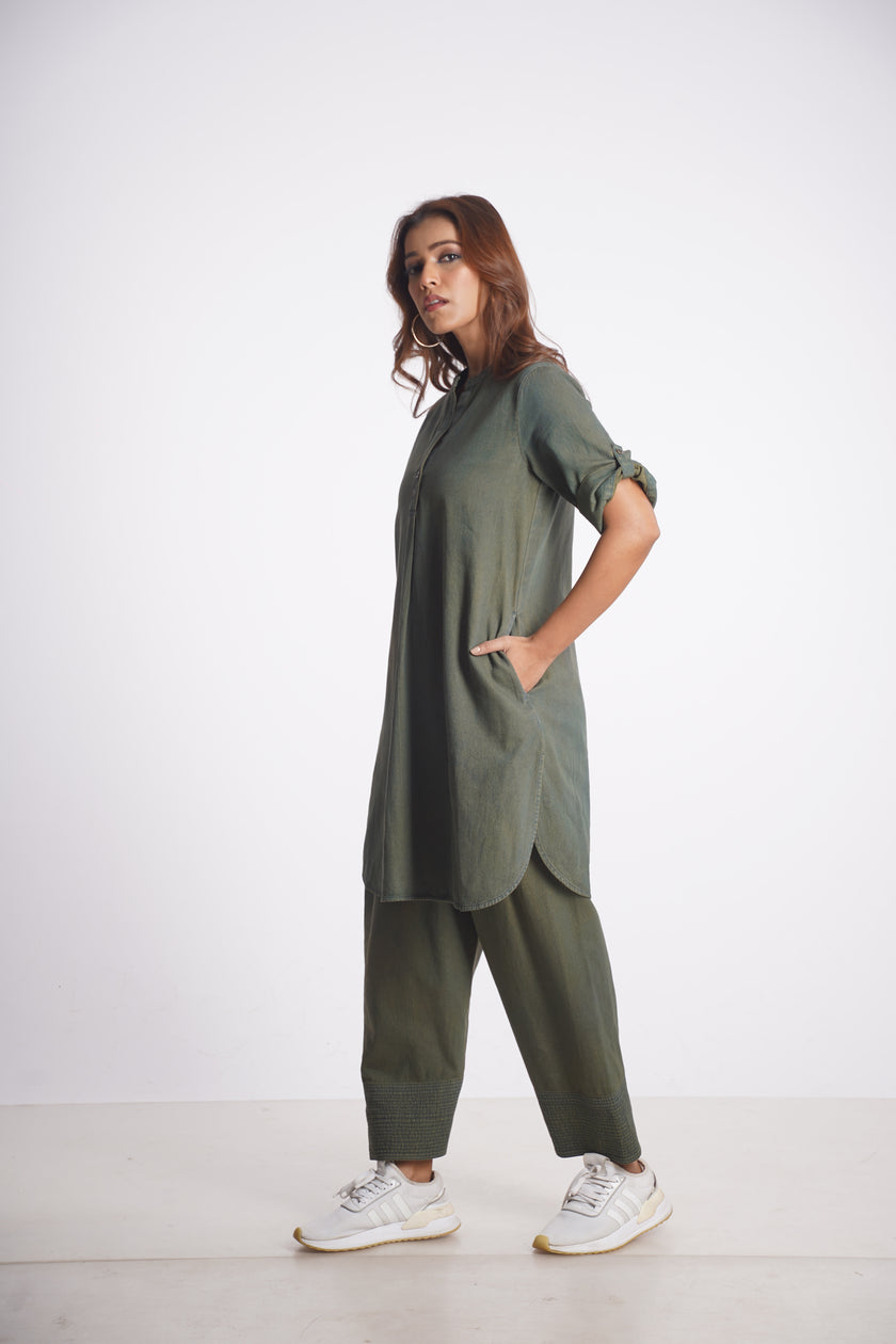 AISHA TUNIC & MAYA PANT Mala Singh