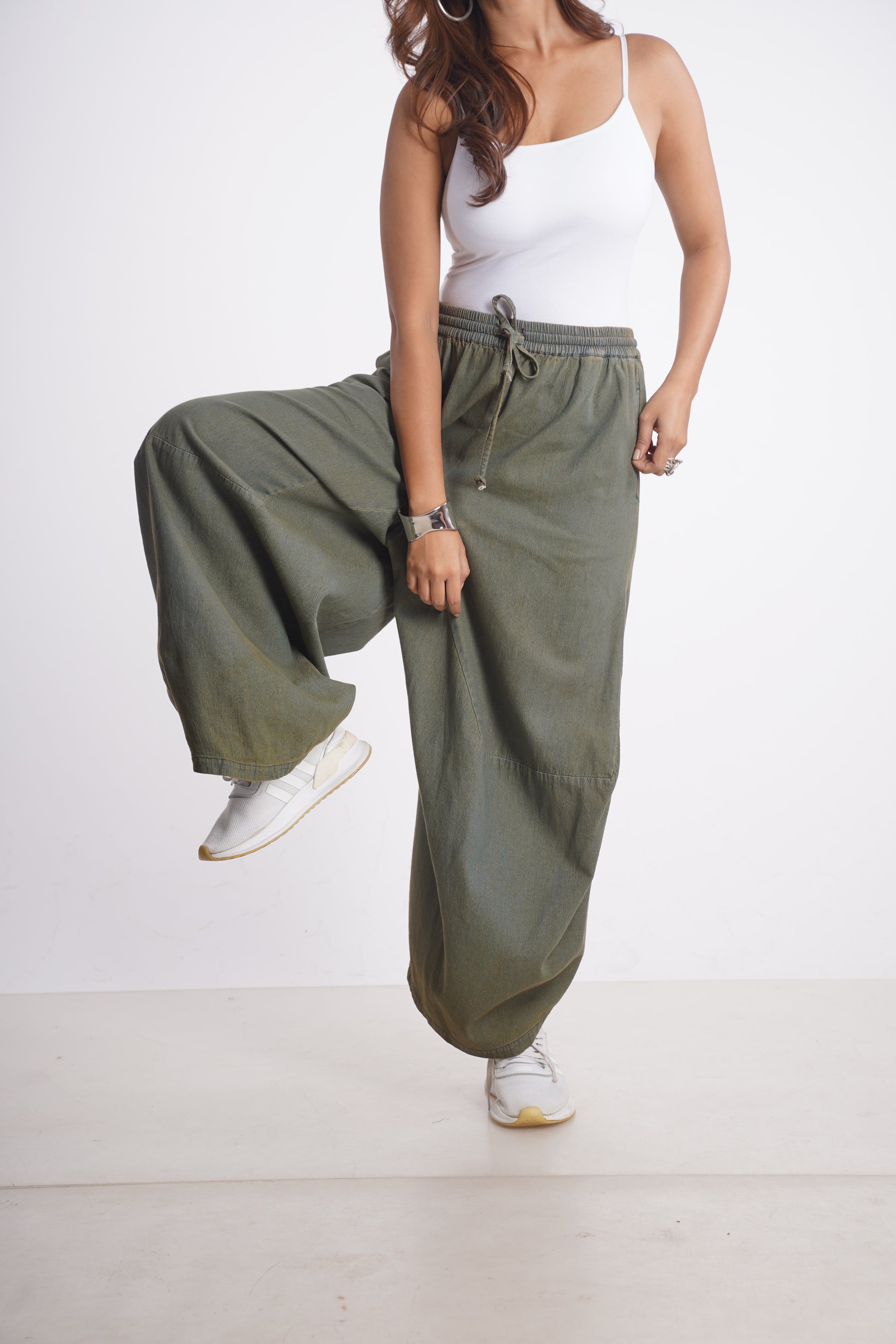 AMOHA PANT Mala Singh