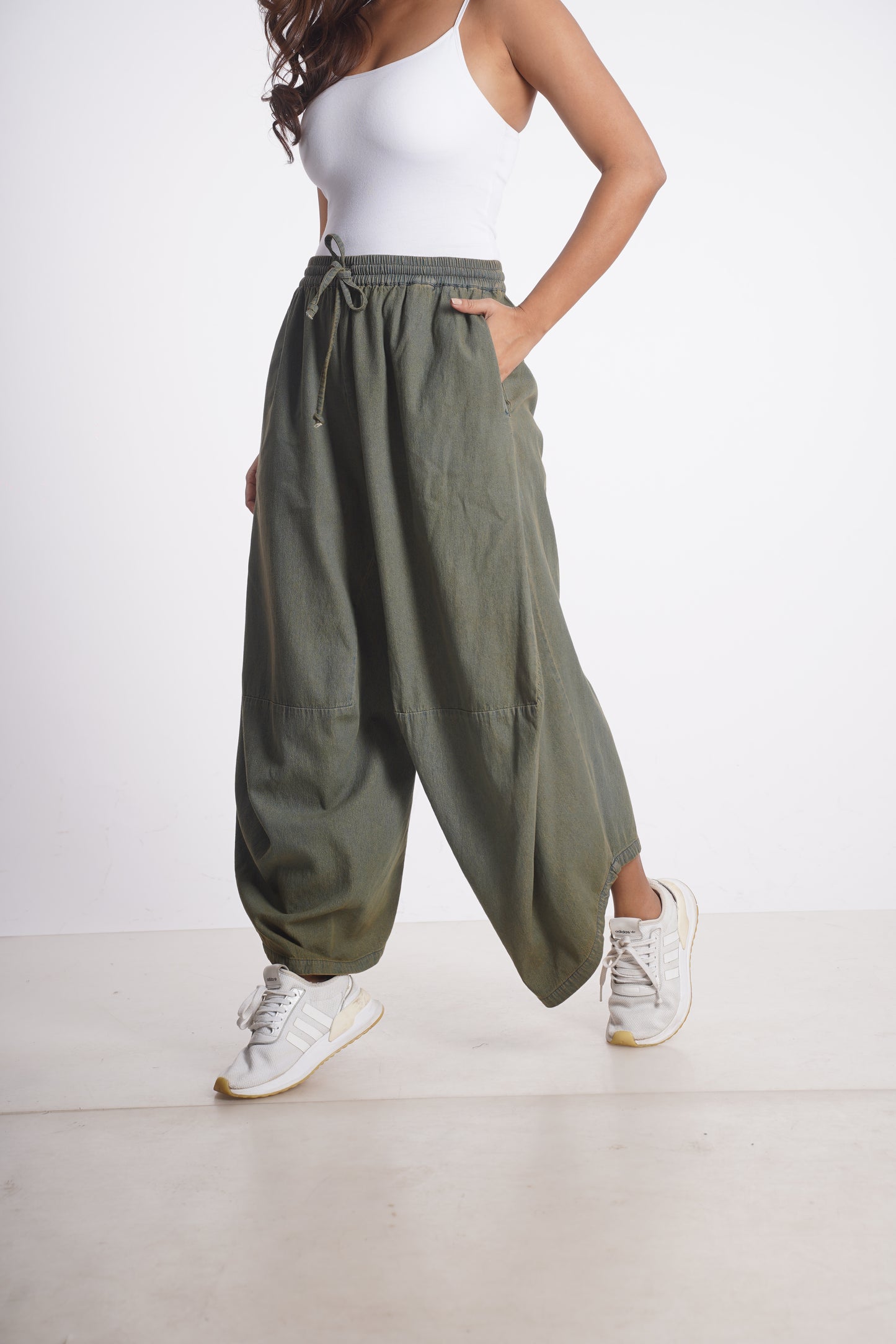 AMOHA PANT Mala Singh