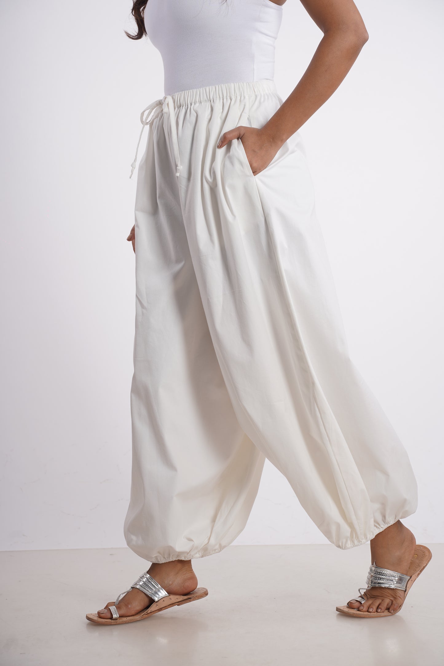 VEDA PANTS Mala Singh