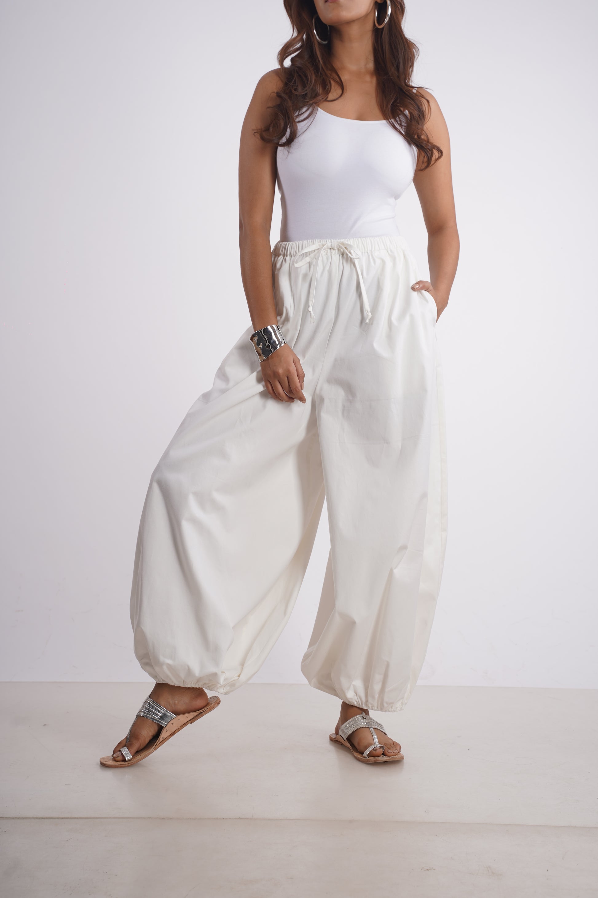 VEDA PANTS Mala Singh