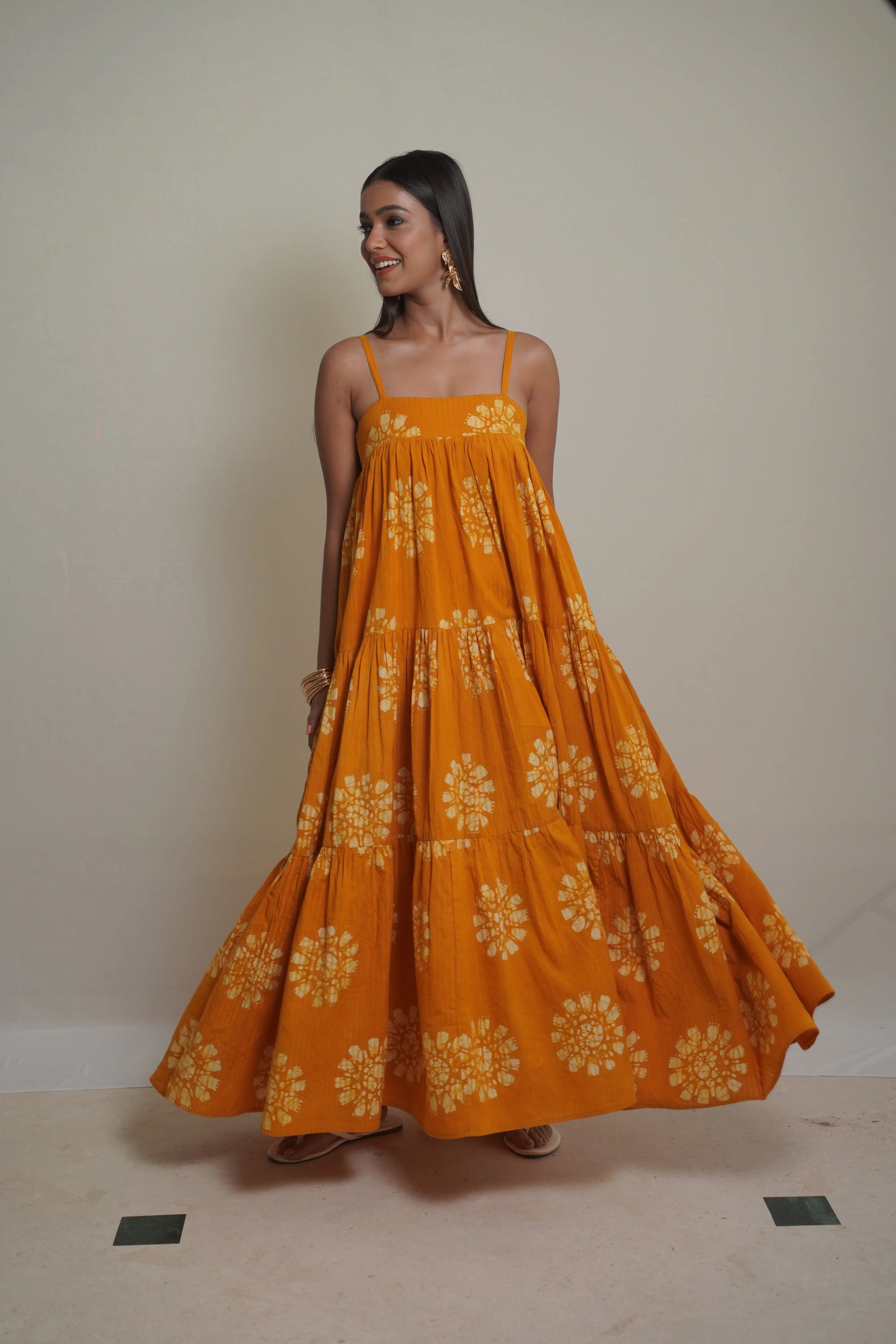 AMALFI Mala Singh
